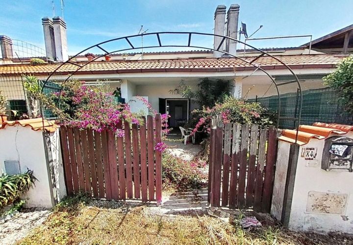 Rækkehus i Ardea, Rome, Ardea - € 100.000 | Ref: 2639109 - foto 1