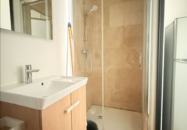 Wohnung in Frejus, Var, Frejus - € 650/Monat | Ref: AN005685 - Foto 1