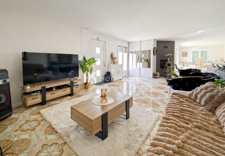 Villa i Sainte-Bazeille, Lot-et-Garonne, Sainte-Bazeille - € 229.900 | Ref: VM7020-51-HOMEKARE-HK - foto 1