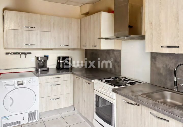 Lejlighed i Aubenas, Ardeche, Aubenas - € 176.000 | Ref: 2451RF - foto 1