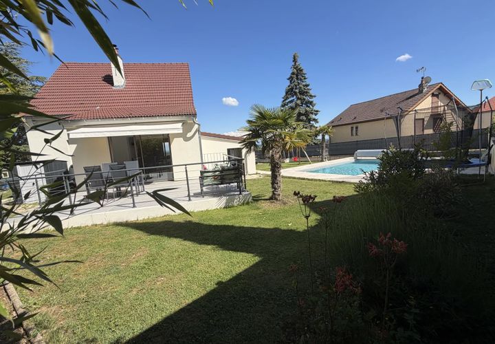 Villa in Dijon, Cote-d'Or, Dijon - € 420.000 | Ref: 86891301 - foto 1