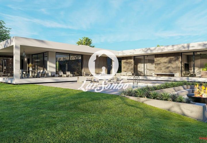 Helårsgrund i Maia, Porto, Maia - € 68.000 | Ref: 240-T-26229 - foto 1