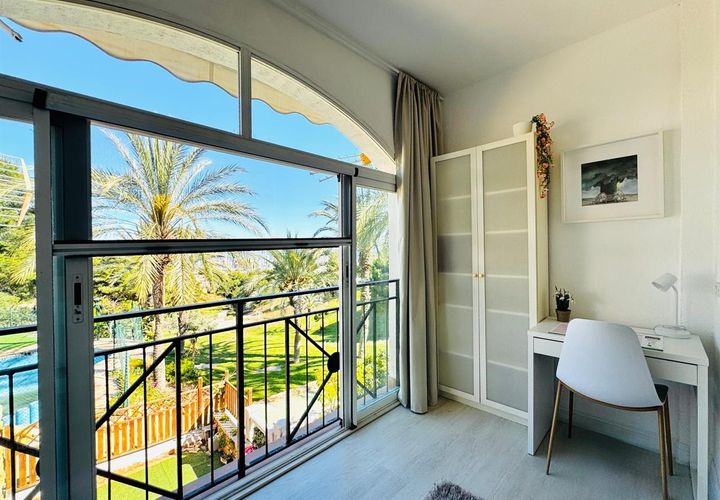 Lejlighed i Golf Bahia, Alicante, Golf Bahia - € 800/måned | Ref: 1552 - foto 1