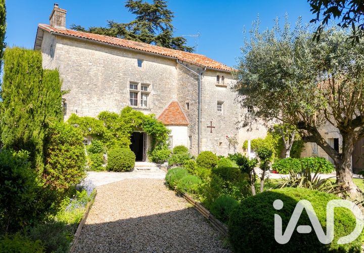Villa i Tusson, Charente, Tusson - € 996.400 | Ref: 33293 - foto 1
