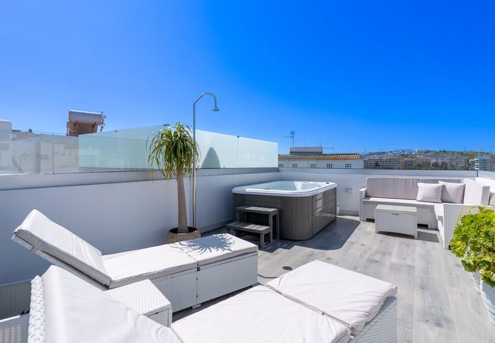 Landsbyhus i Estepona, Malaga, Estepona - € 1.449.000 | Ref: CRK202 - foto 1
