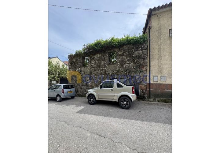 Ruïna a Vouzela, Viseu, Vouzela - € 30.000 | Ref: QA-27 (PR-127) - foto 1