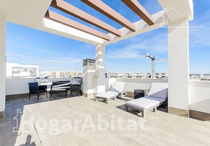 Villa a Almeria, Almeria, Almeria - € 459.000 | Ref: HAOL04621ON-CDB459-B/3716 - foto 1
