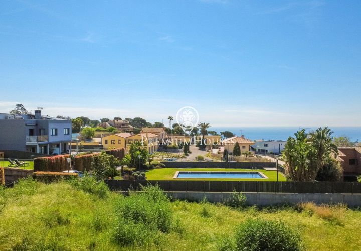 Helårsgrund i Mataro, Barcelona, Mataro - € 450.000 | Ref: PH102899/3699 - foto 1