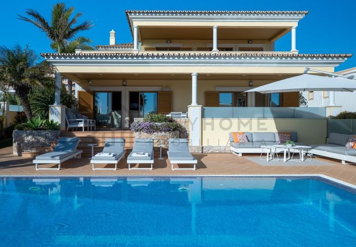 Villa i Guia, Faro, Guia - € 2.650.000 | Ref: City-26-09A - foto 1