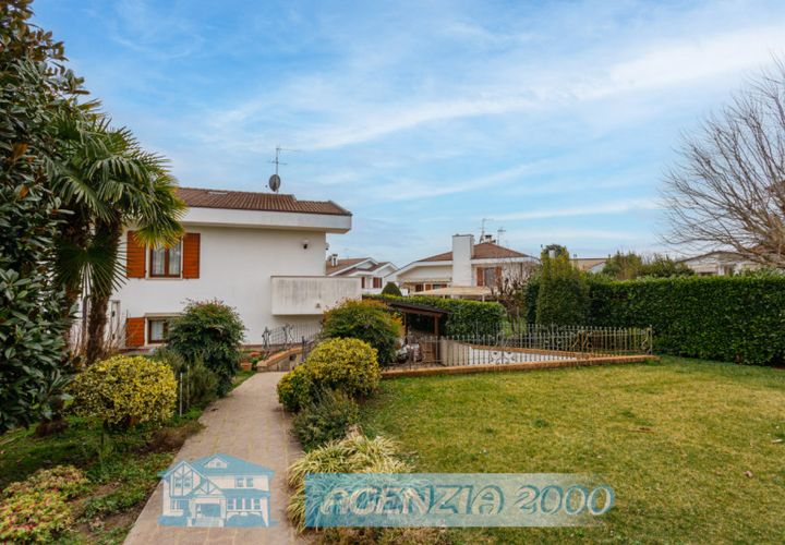 Villa a Conselve, Padua, Conselve - € 220.000 | Ref: B108 - foto 1