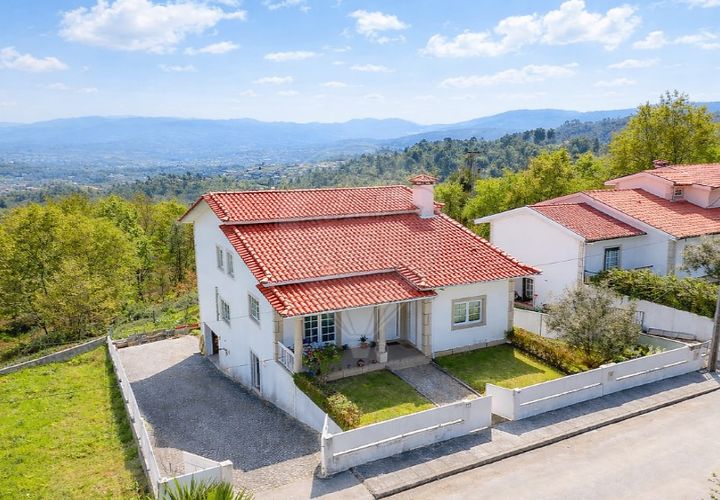 Villa i Cabeceiras de Basto, Braga, Cabeceiras de Basto - € 297.000 | Ref: 126311008-152 - foto 1