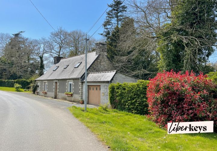 Landejendom i La Roche Jaune, Cotes-d'Armor, La Roche Jaune - € 106.500 | Ref: DOM30672 - foto 1