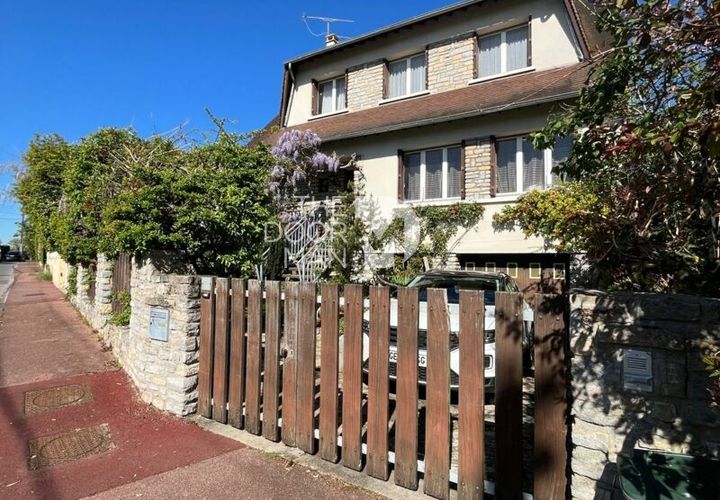 Villa i Verrieres-le-buisson, Essonne, Verrieres-le-buisson - € 520.000 | Ref: 9867 - foto 1