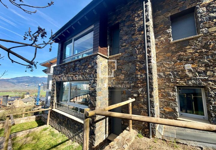 Lejlighed i Alp, Gerona, Alp - € 425.000 | Ref: CER68576 - foto 1