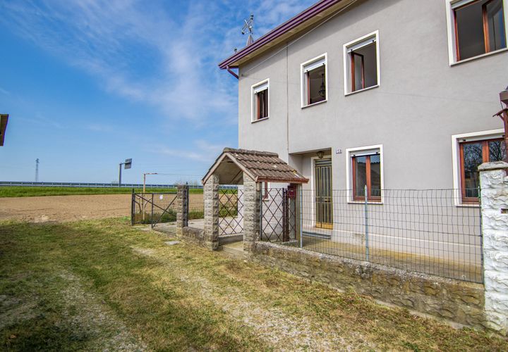 Villa i Campolongo Maggiore, Venice, Campolongo Maggiore - € 168.000 | Ref: CAM02 - foto 1