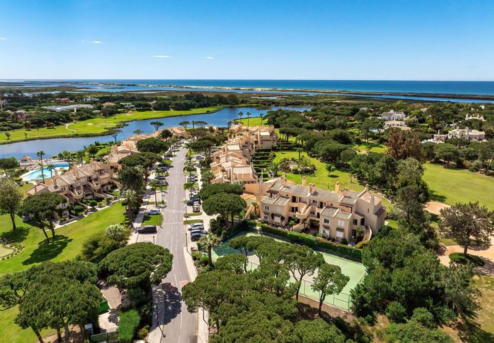 Lejlighed i Almancil, Faro, Almancil - € 1.595.000 | Ref: LBRT378 - foto 1