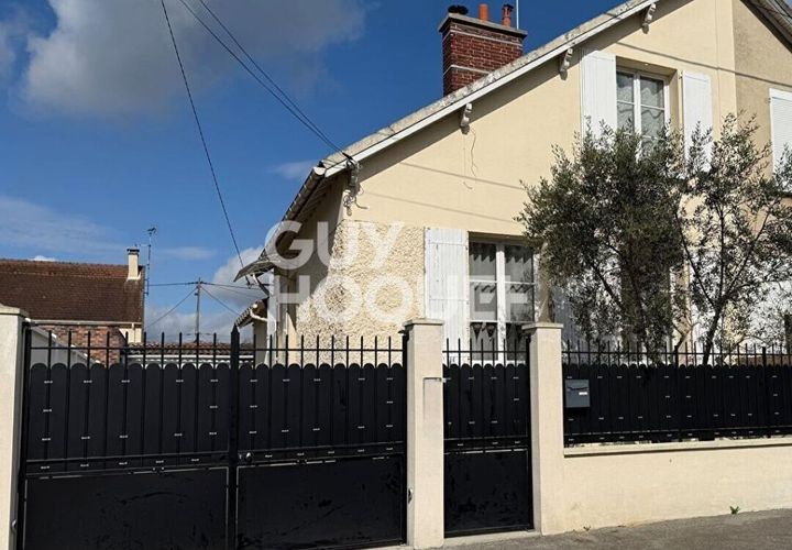 Villa i Compiègne, Oise, Compiègne - € 227.000 | Ref: C2308 - foto 1