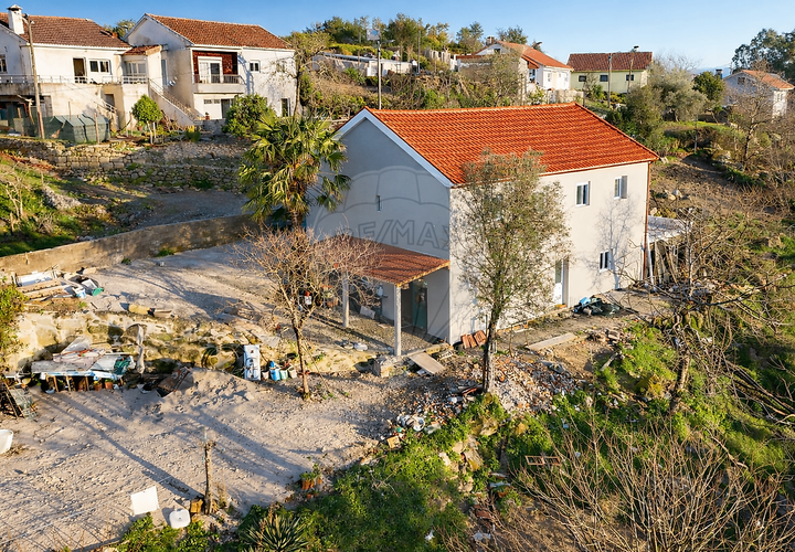 Villa i Cabeceiras de Basto, Braga, Cabeceiras de Basto - € 249.000 | Ref: 126311008-142 - foto 1