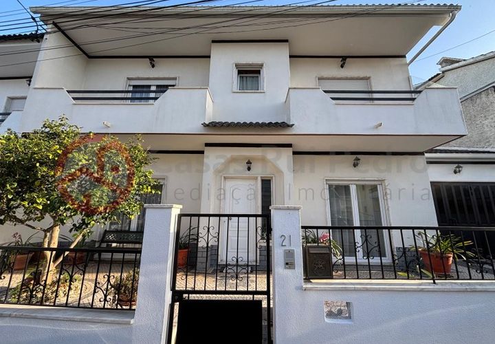 Villa i Corroios, Setubal, Corroios - € 2.000/måned | Ref: AR283SS4 - foto 1
