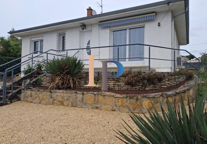 Villa a Vougy, Loire, Vougy - € 198.000 | Ref: 42IPD4549 - foto 1