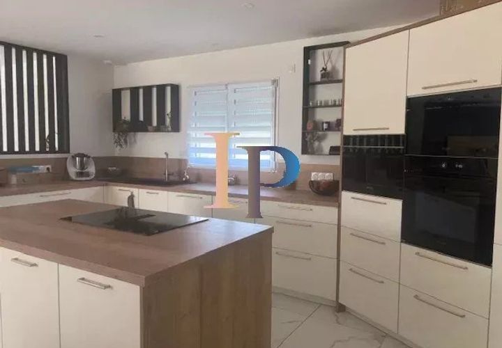 Villa i Saint-Germain-Lespinasse, Loire, Saint-Germain-Lespinasse - € 350.000 | Ref: 4252 - foto 1