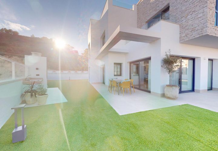 Villa a Finestrat, Alicante, Finestrat - € 699.900 | Ref: NBCB-52974 - foto 1