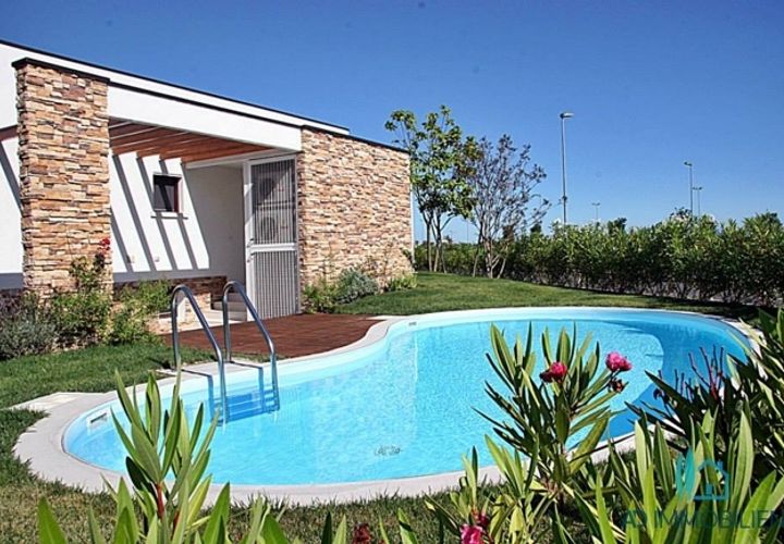 Haus in Caorle, Venice, Caorle - € 435.000 | Ref: 43257 - Foto 1