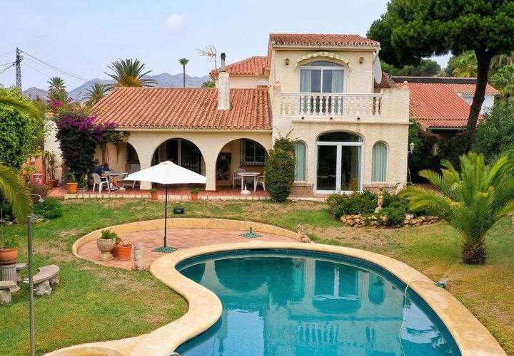 Villa a Marbesa, Malaga, Marbesa - € 1.395.000 | Ref: R5351044 - foto 1