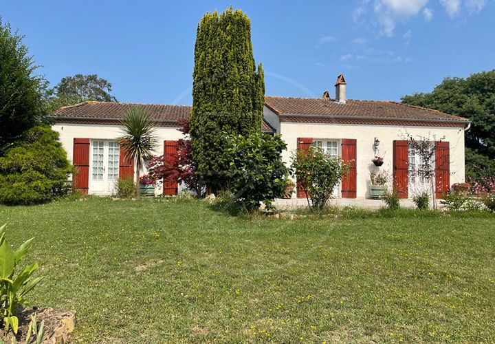 Villa a Duras, Lot-et-Garonne, Duras - € 249.000 | Ref: 5698 - foto 1