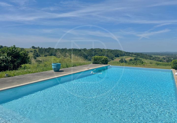 Villa a Gensac, Gironde, Gensac - € 598.900 | Ref: 5438 - foto 1