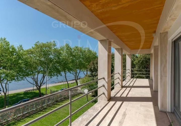 Villa a Porto, Porto, Porto - € 5.000/mes | Ref: 35252 - foto 1
