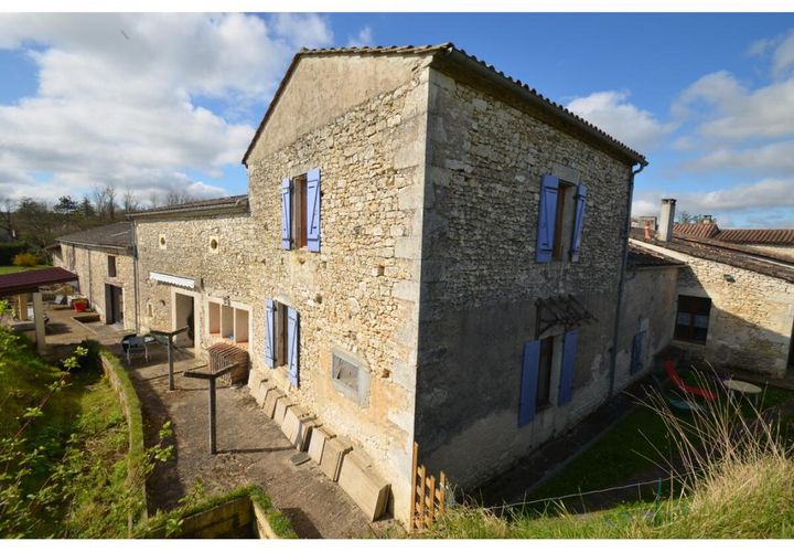 Villa a La Roquille, Gironde, La Roquille - € 385.000 | Ref: 85131 - foto 1