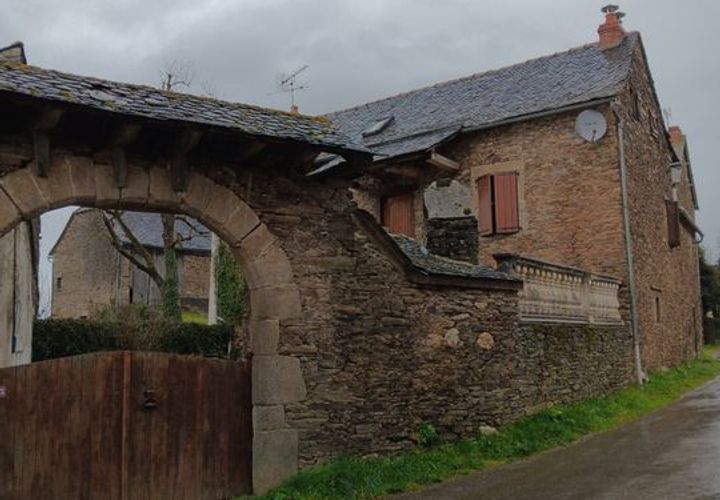 Villa a Centrès, Aveyron, Centrès - € 650/mes | Ref: 873907 - foto 1