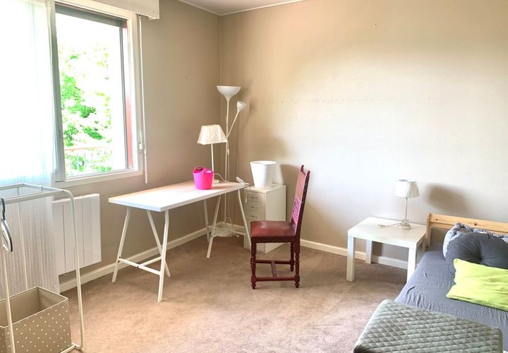 Estudi a Bron, Rhone, Bron - € 570/mes | Ref: 642523 - foto 1