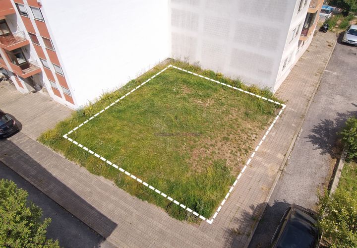 Helårsgrund i Sintra, Lisbon, Sintra - € 79.000 | Ref: TRI-088-26-AM - foto 1