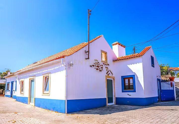 Villa i Cadaval, Lisbon, Cadaval - € 300.000 | Ref: C0364-05784 - foto 1