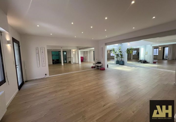 Villa i Brest, Finistere, Brest - € 369.700 | Ref: 86918480 - foto 1