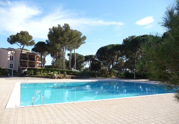 Lejlighed i Saint-Raphaël, Var, Saint-Raphaël - € 197.000 | Ref: 260414-153313 - foto 1