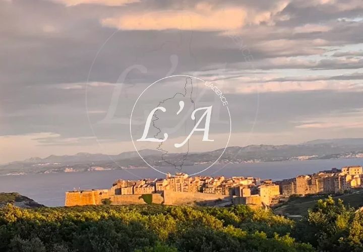 Villa a Bonifacio, Corse-du-Sud, Bonifacio - € 1.720.000 | Ref: JCB2M000988BAN - foto 1