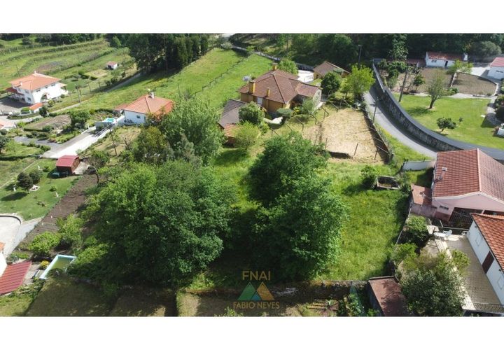 Helårsgrund i Arcos de Valdevez, Viana do Castelo, Arcos de Valdevez - € 56.500 | Ref: AVV-021-036 - foto 1
