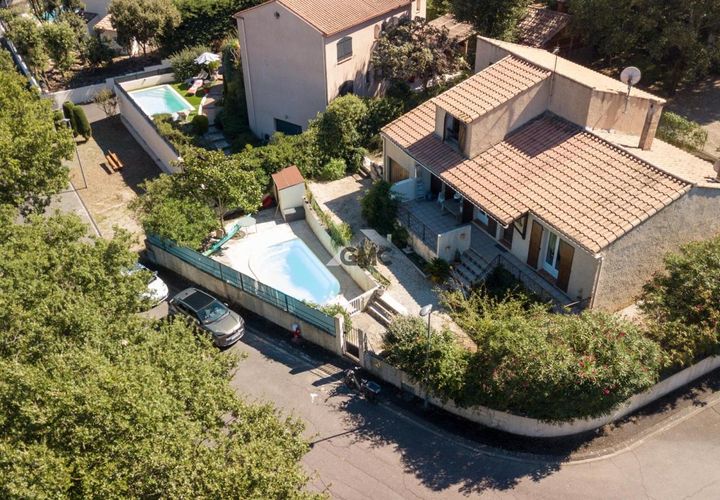 Villa a Nizas, Herault, Nizas - € 277.000 | Ref: 34735581 - foto 1