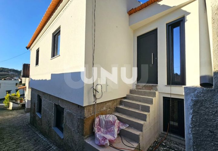 Lejlighed i Viseu, Viseu, Viseu - € 225.000 | Ref: UNU.I.1865.15002 - foto 1