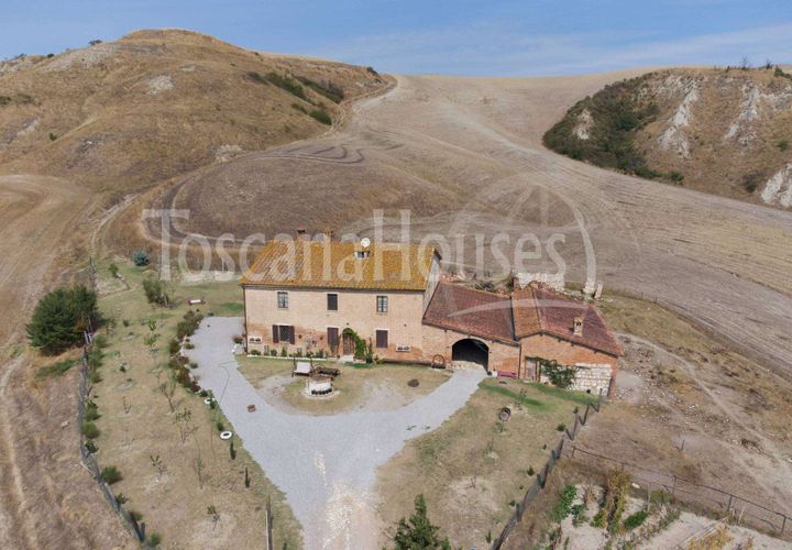 Farm hus i Asciano, Siena, Asciano - € 1.600.000 | Ref: A1190RC44605-1072109 - foto 1