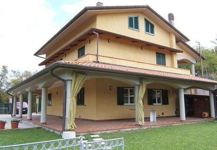 Villa i Aulla, Massa and Carrara, Aulla - € 430.000 | Ref: A387RV14365A-1072528 - foto 1