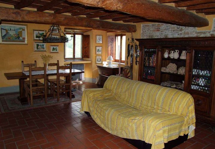 Farm hus i Rignano sull'Arno, Florence, Rignano sull'Arno - € 630.000 | Ref: A6273RC1158953A-1074192 - foto 1