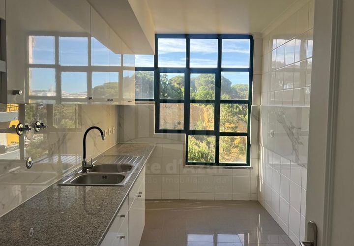 Lejlighed i Laranjeiro, Setubal, Laranjeiro - € 385.000 | Ref: 10231 - foto 1