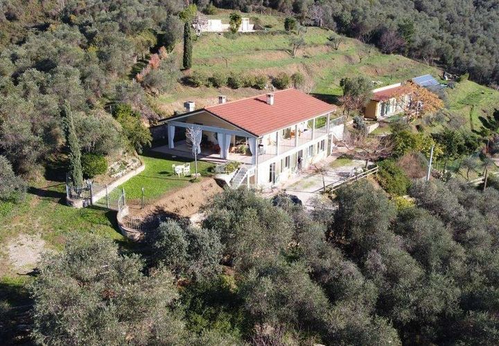 Villa i Massarosa, Lucca, Massarosa - € 850.000 | Ref: A1190RV49597-1074618 - foto 1