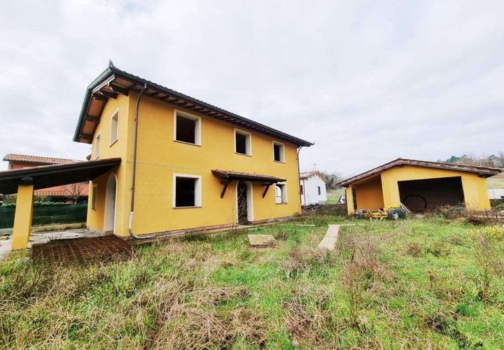 Villa a Porcari, Lucca, Porcari - € 350.000 | Ref: A6551RV1295346A-1075804 - foto 1