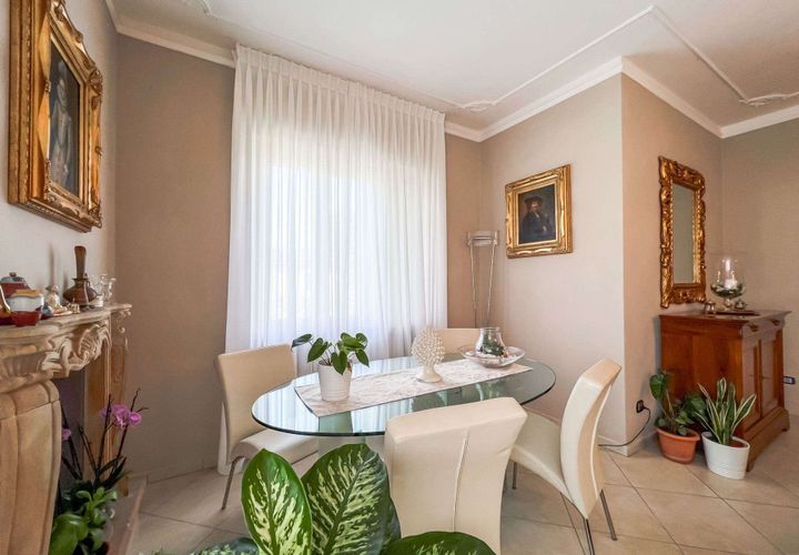 Villa i Lucca, Lucca, Lucca - € 595.000 | Ref: A1190RV36716-1075866 - foto 1