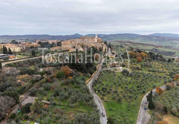 Farm hus i Pienza, Siena, Pienza - € 790.000 | Ref: A1190RC88409-1076923 - foto 1